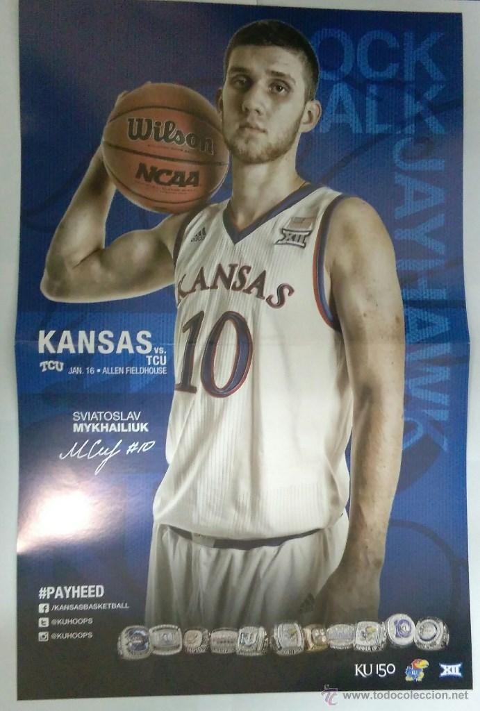 Coleccionismo deportivo: P&oacute;ster oficial Sviatoslav Mykhailiuk (Kansas)- NCAA-Kansas Jayhawks vs. TCU Horned Frogs-2015/2016