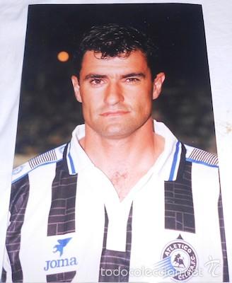 Sammelleidenschaft Sport: FOTO DE MICHEL CON LA EQUIPACI&Oacute;N DEL ATL&Eacute;TICO CELAYA