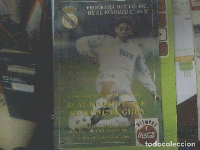 Coleccionismo deportivo: Programa oficial del Real Madrid - Sporting de Gij&oacute;n 7 de abril de 1996 - Foto 1
