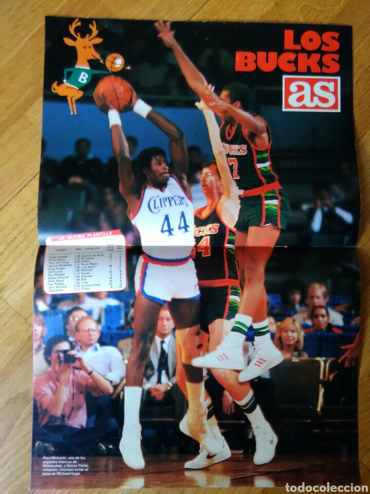 Coleccionismo deportivo: P&oacute;ster NBA AS 42X28 - los bucks - Foto 1