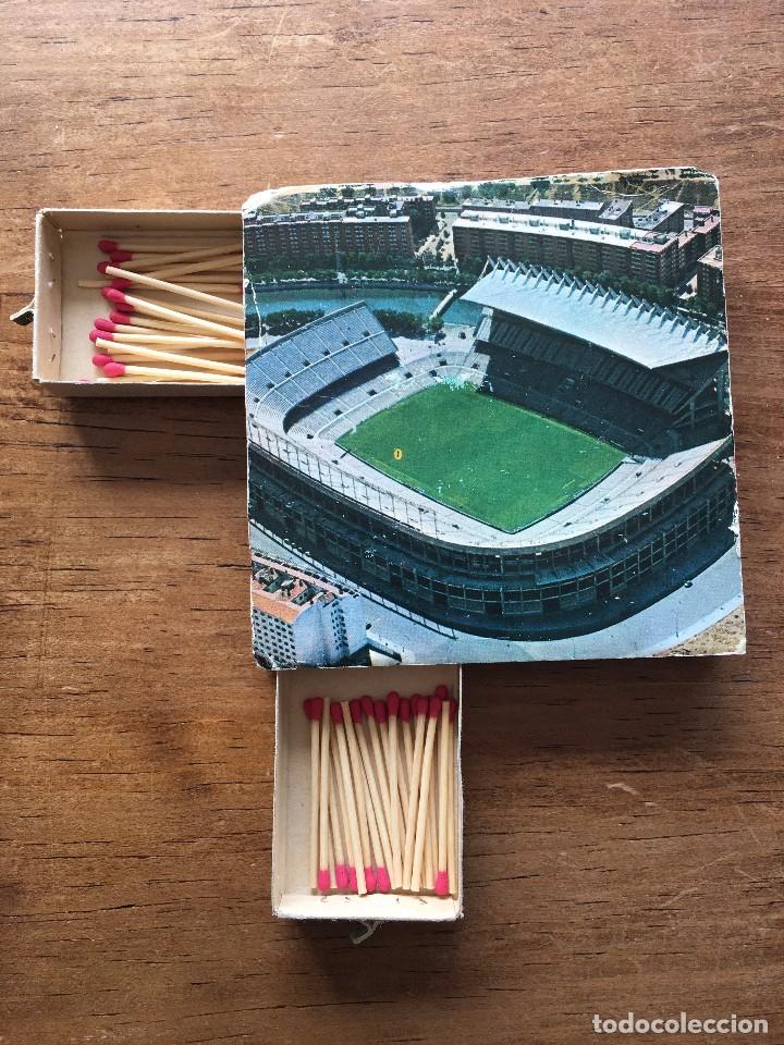 Coleccionismo deportivo: GRAN CAJA Y CURIOSA DE CERILLAS FUTBOL VICENTE CALDERON ATLETICO MADRID A&Ntilde;OS 70