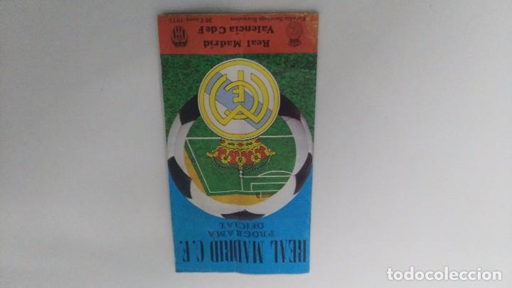 Coleccionismo deportivo: programa futbol real madrid valencia  1975 - Foto 2