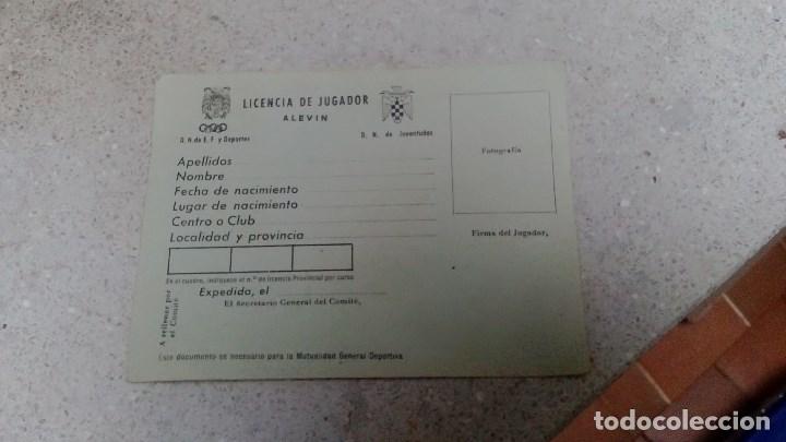 Collectionnisme sportif: LICENCIA ANTIGUA DE JUGADOR ALEVIN D.N. DE E.F. Y DEPORTES Y D.N. DE JUVENTUDES A&Ntilde;OS 60