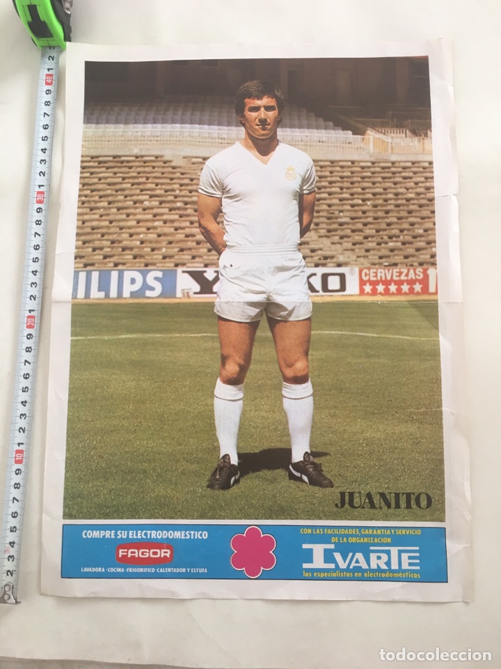 Sports collectibles: Poster de peri&oacute;dico -  Juanito jugagor real Madrid 40 cm aprox