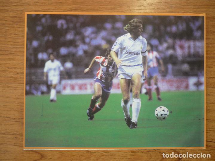 Sammelleidenschaft Sport: LAMINA MAXI CROMO REAL MADRID ASEGURATOR GRUPO OTAYSA N&ordm; 113 BERND SCHUSTER - 24 X 18 CMS.