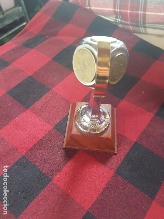 Sports collectibles: CURIOSO TROFEO DEL MUNDIAL 82 ESPA&Ntilde;A DE MONEDAS CONMEMORATIVAS.