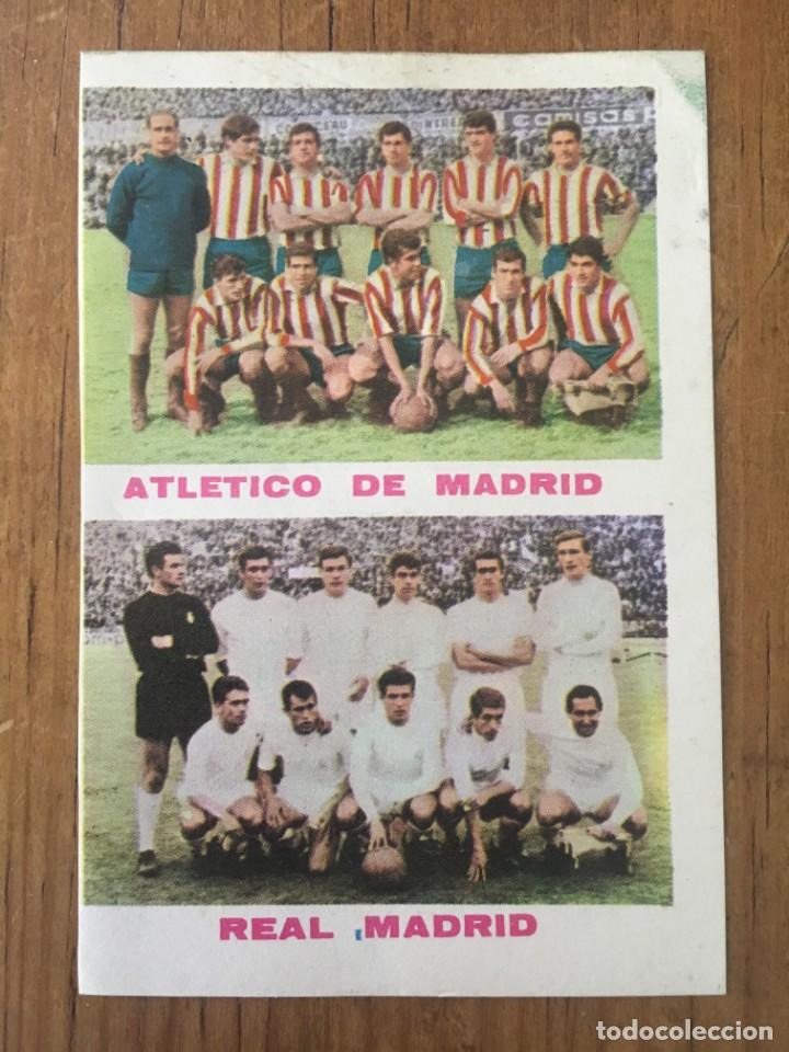 Sports collectibles: R4367 HOJITA CON FOTOGRAFIA ALINEACIONES DEL ATLETICO MADRID Y REAL MADRID CAMPEONATO DE LIGA 1967