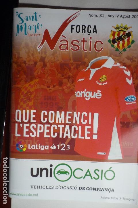 Sports collectibles: librito programa Nastic Tarragona .-num.31 partido Tenerife-Rayo M.-80 pag. fotos,reportajes ,etc.