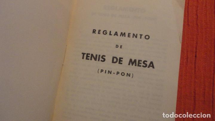 Coleccionismo deportivo: REGLAMENTO TENIS DE MESA.PIN PON.EDICIONES DEPORTIVAS EDFERSAL. - Foto 2