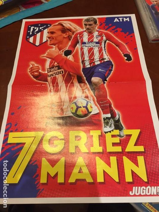 Coleccionismo deportivo: Poster 45x30 Griezman At Madrid / Bar&ccedil;a Attack - Foto 1