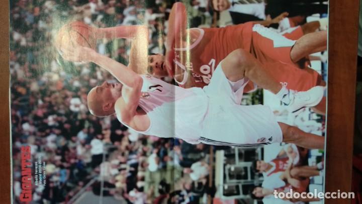 Coleccionismo deportivo: Poster Alberto Herreros. Real Madrid 2004-2005 - Foto 1