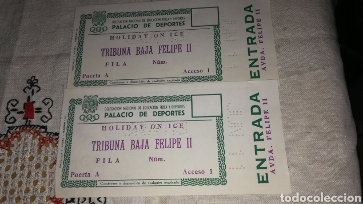 Coleccionismo deportivo: 2 antiguas entradas al Palacio de Deportes - Foto 1
