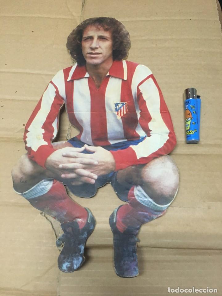 Coleccionismo deportivo: ATLETICO MADRID HECHO EN MADERA JUGADOR DIRCEU - Foto 1