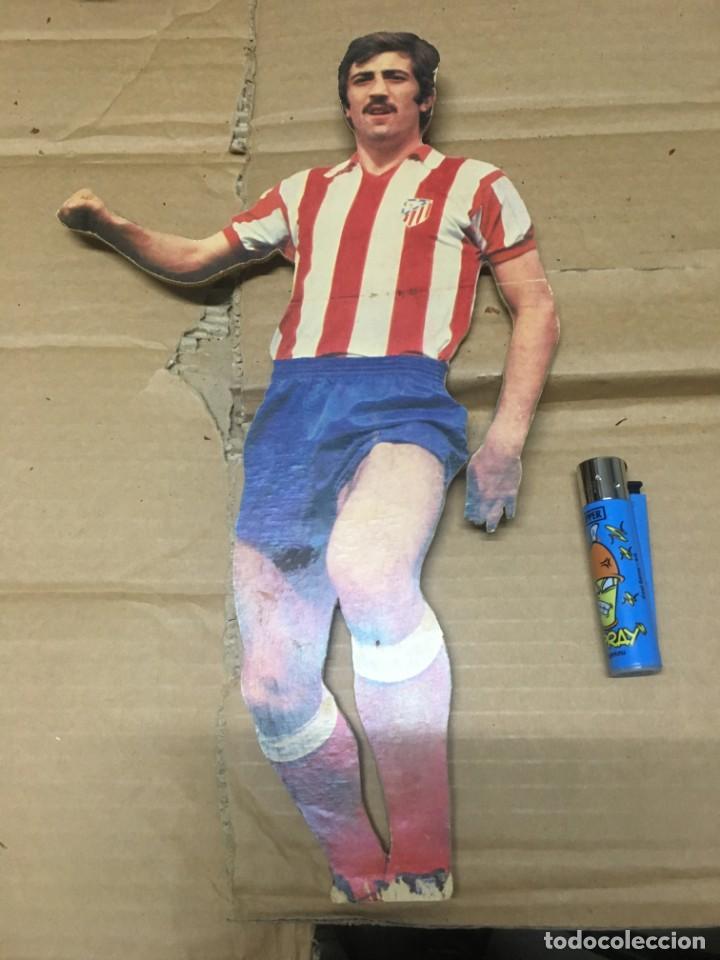 Coleccionismo deportivo: ATLETICO MADRID HECHO EN MADERA JUGADOR ARTECHE - Foto 1