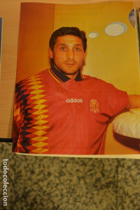 Collectionnisme sportif: RECORTE DE DON BALON.FOTO DE CARLOS (SELECCI&Oacute;N ESPA&Ntilde;OLA DE FUTBOL)