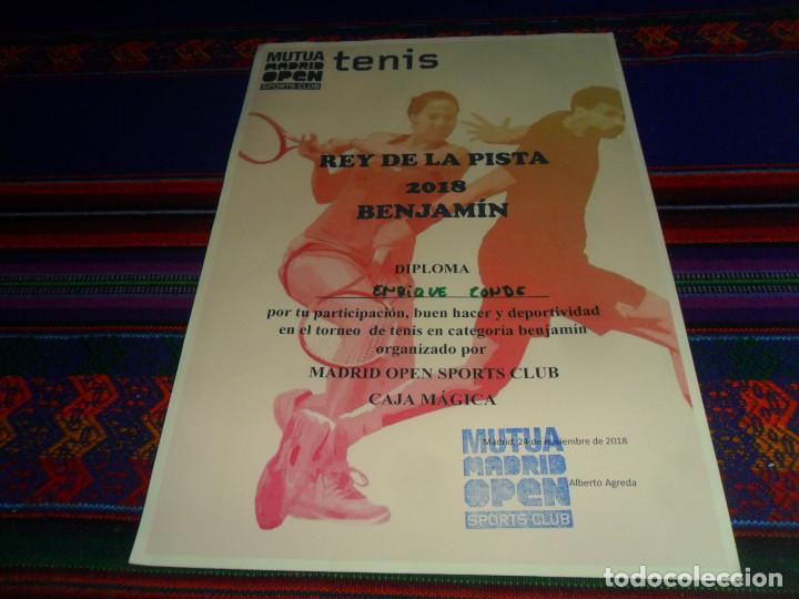 Sammelleidenschaft Sport: CARTEL DIPLOMA MUTUA MADRID OPEN SPORTS CLUB TENIS REY DE LA PISTA 2018 BENJAM&Iacute;N. CAJA M&Aacute;GICA. BE.