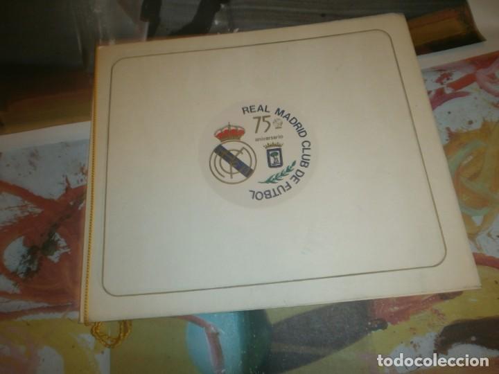 Sammelleidenschaft Sport: Real Madrid Club de Futbol 75 Aniversario - entrada y carpeta con sellos commemorativos