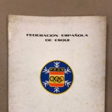 Coleccionismo deportivo: FEDERACIÓN ESPAÑOLA DE ESQUÍ, CARPETA AVANCE DE PROGRAMA DE ACTIVIDADES TEMPORADA 1974/75.. Lote 196484337