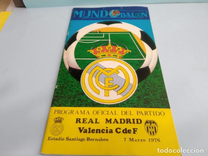 Sports collectibles: ANTIGUO PROGRAMA DE FUTBOL DEL REAL MADRID PARTIDO REAL MADRID - VALENCIA 1976