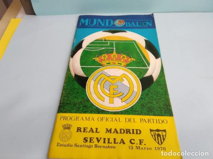 Sports collectibles: ANTIGUO PROGRAMA DE FUTBOL DEL REAL MADRID PARTIDO REAL MADRID -  SEVILLA 1976