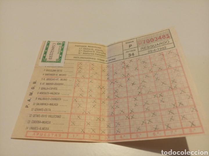 Coleccionismo deportivo: Resguardo quiniela de f&uacute;tbol 1982 - Foto 1