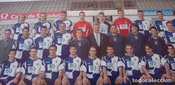 Coleccionismo deportivo: P&oacute;ster CE Sabadell 2004-05 - Foto 2