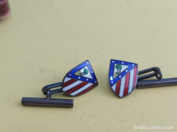 Coleccionismo deportivo: ANTIGUOS GEMELOS DEL ATLETICO DE MADRID - Foto 6