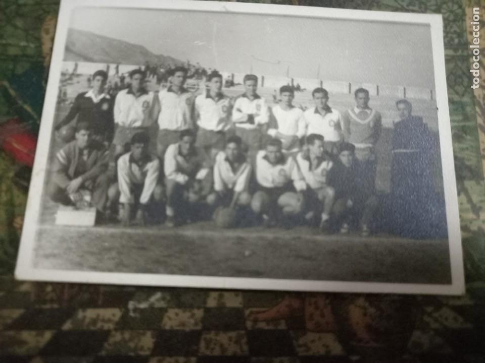 Coleccionismo deportivo: equipo de fútbol plantilla Alicante posible Jesús María colegio religioso - Foto 1 - 242019205