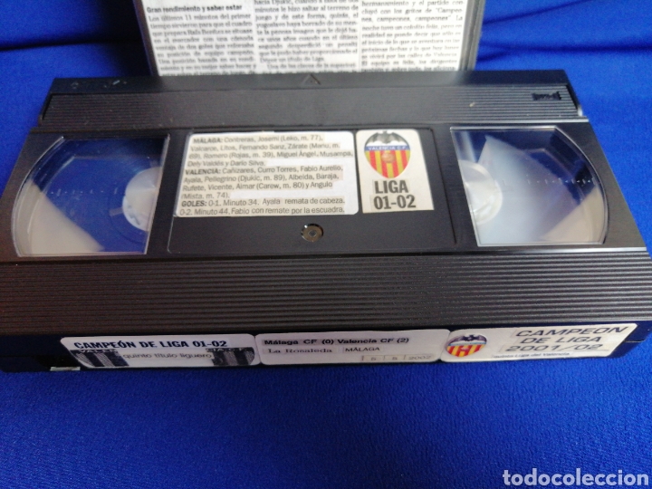 Coleccionismo deportivo: CAMPE&Oacute;N DE LIGA 2001-02 VALENCIA CF - Foto 2