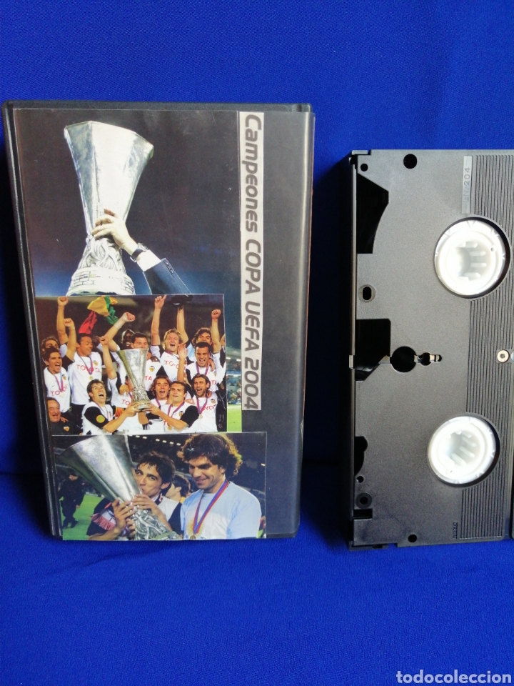 Coleccionismo deportivo: CAMPE&Oacute;N DE LA UEFA 2003-2004 - VHS. - Foto 5