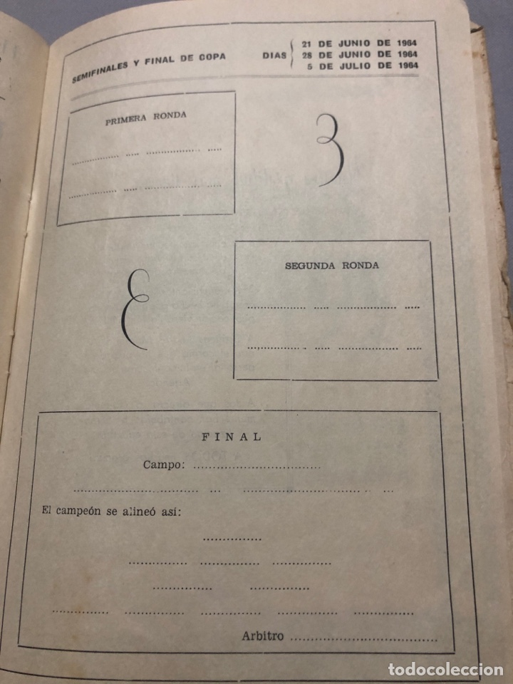 Coleccionismo deportivo: 1963-64 Anuario con programa de Copa - Foto 7