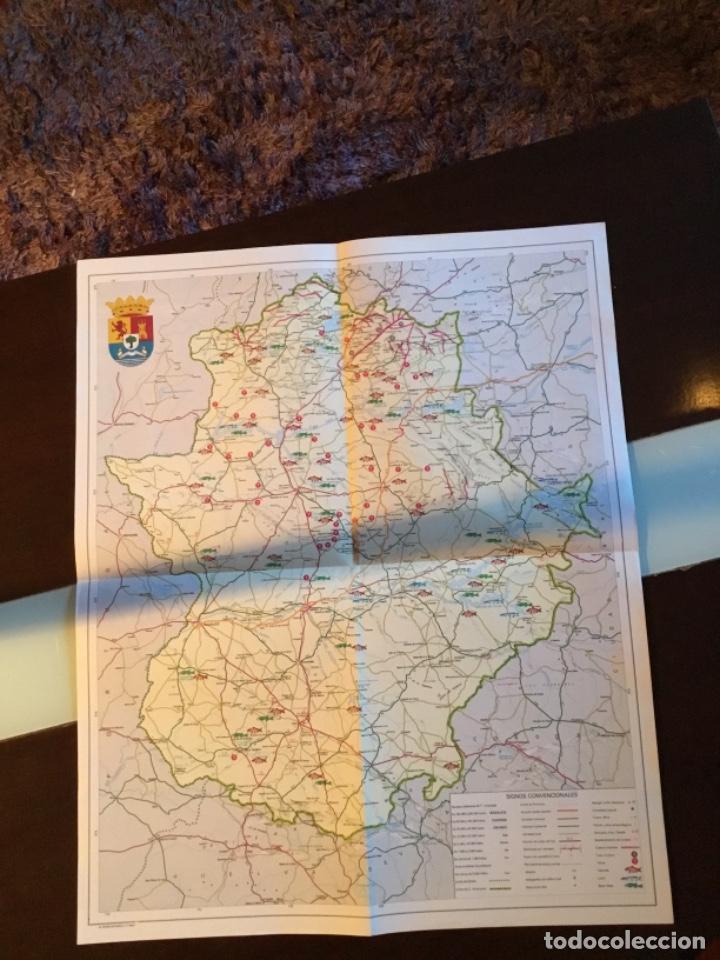 Coleccionismo deportivo: Mapa auton&oacute;mico de pesca Extremadura - Foto 1