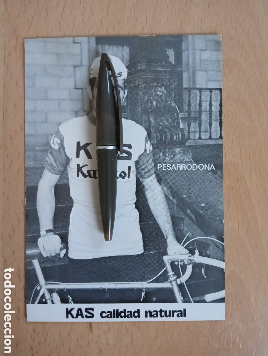 Coleccionismo deportivo: Antigua postal del ciclista Pesarrodona. Equipo KAS.. - Foto 1