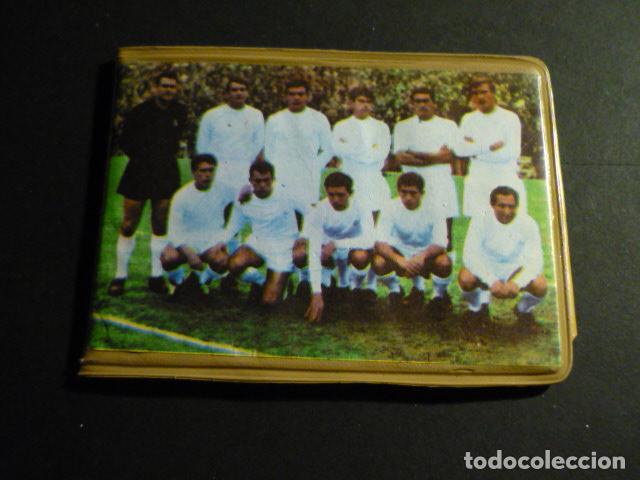 Coleccionismo deportivo: REAL MADRID CARTERA EN PLASTICO A&Ntilde;OS 60 70 - Foto 1