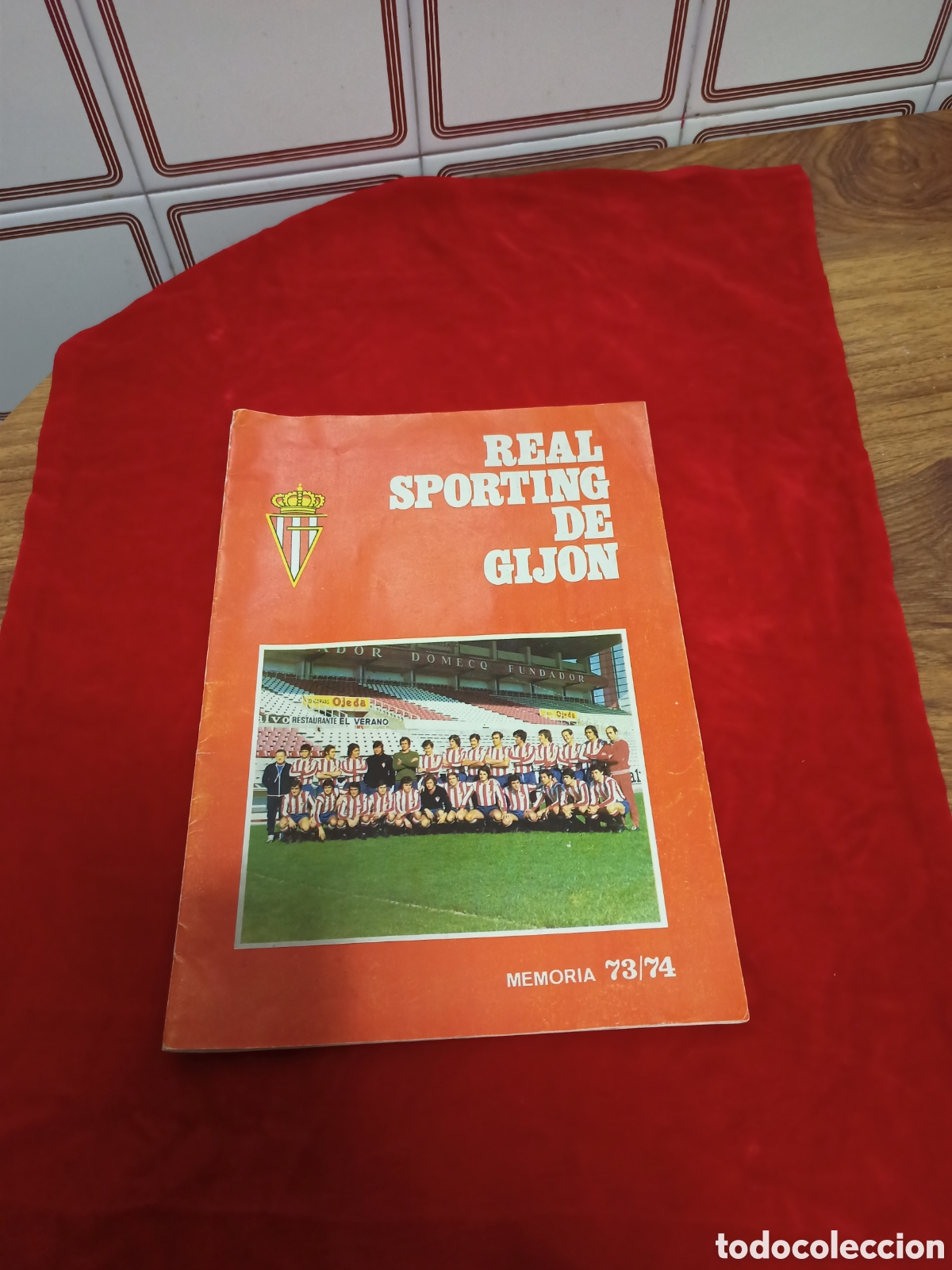 Coleccionismo deportivo: Folleto Real Sporting de Gij&oacute;n Memoria 73 - 74 - Foto 1