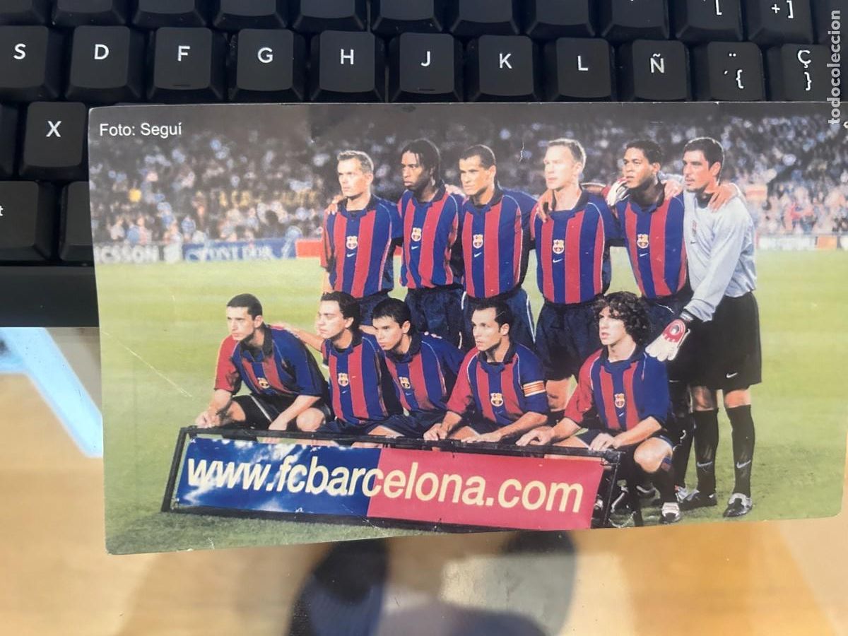Coleccionismo deportivo: barcelona equipo 2001 album 1 - Foto 1