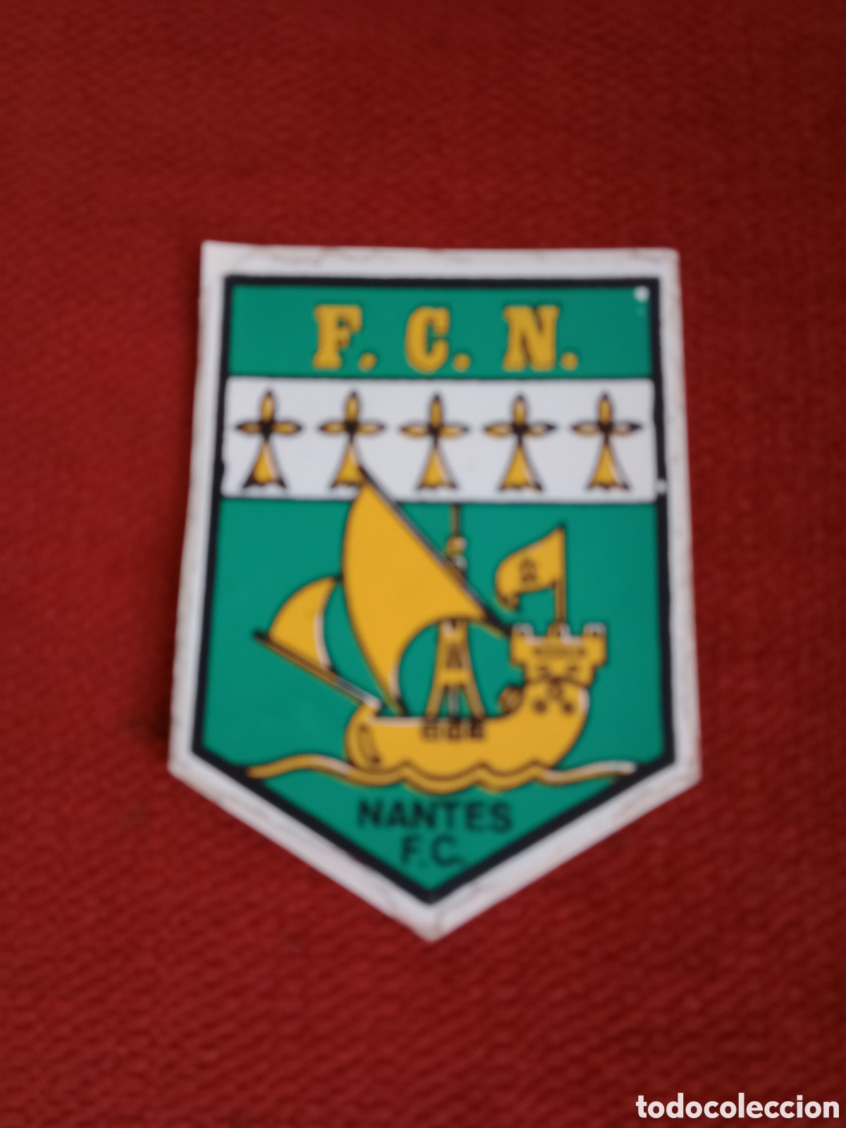 Coleccionismo deportivo: Pegatina FC Nantes de Francia - Foto 1