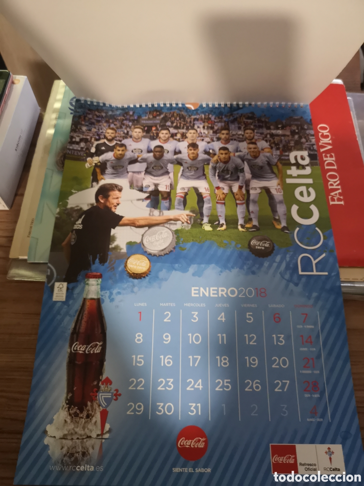 Coleccionismo deportivo: CALENDARIO COCACOLA CELTA DE VIGO 2018 NUEVO - Foto 2