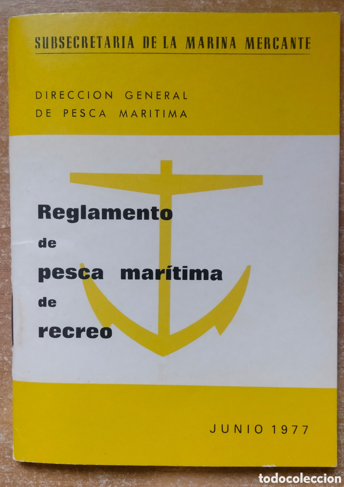 Coleccionismo deportivo: Reglamento de Pesca Mar&iacute;tima de Recreo - A&ntilde;o 1977 - Foto 1