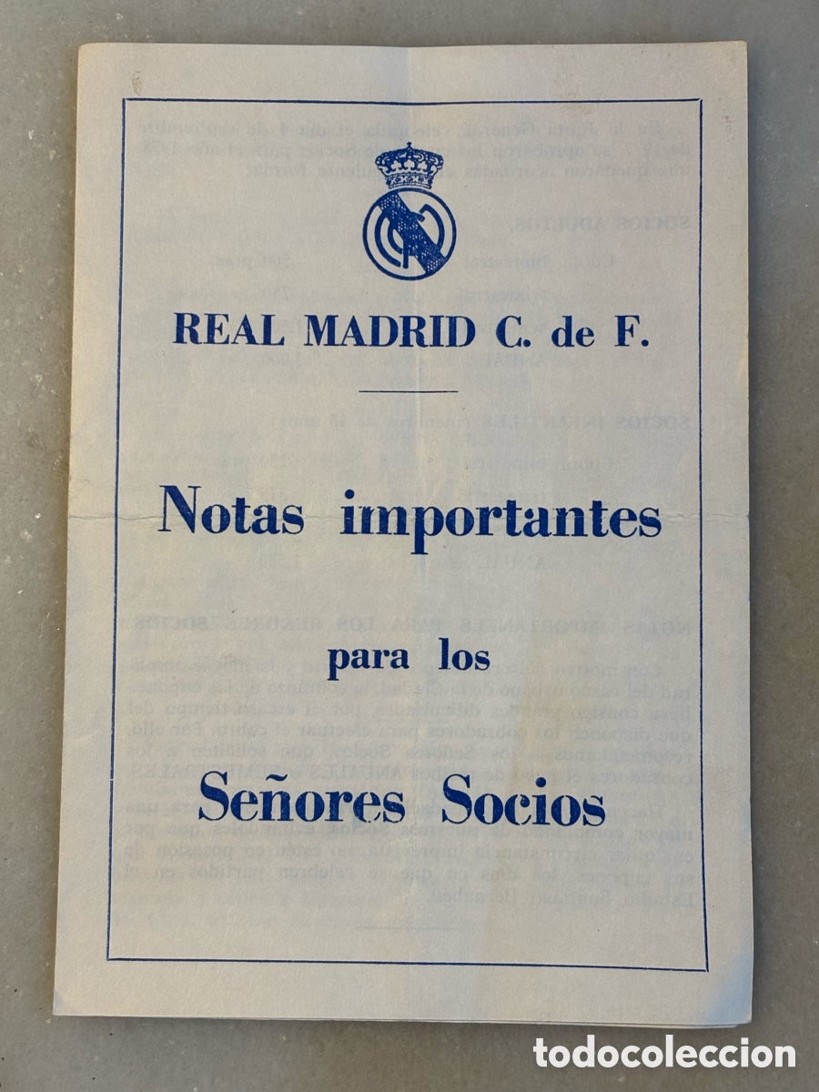 Coleccionismo deportivo: Bolet&iacute;n publicaci&oacute;n mensual Real Madrid. 1977 - Foto 1