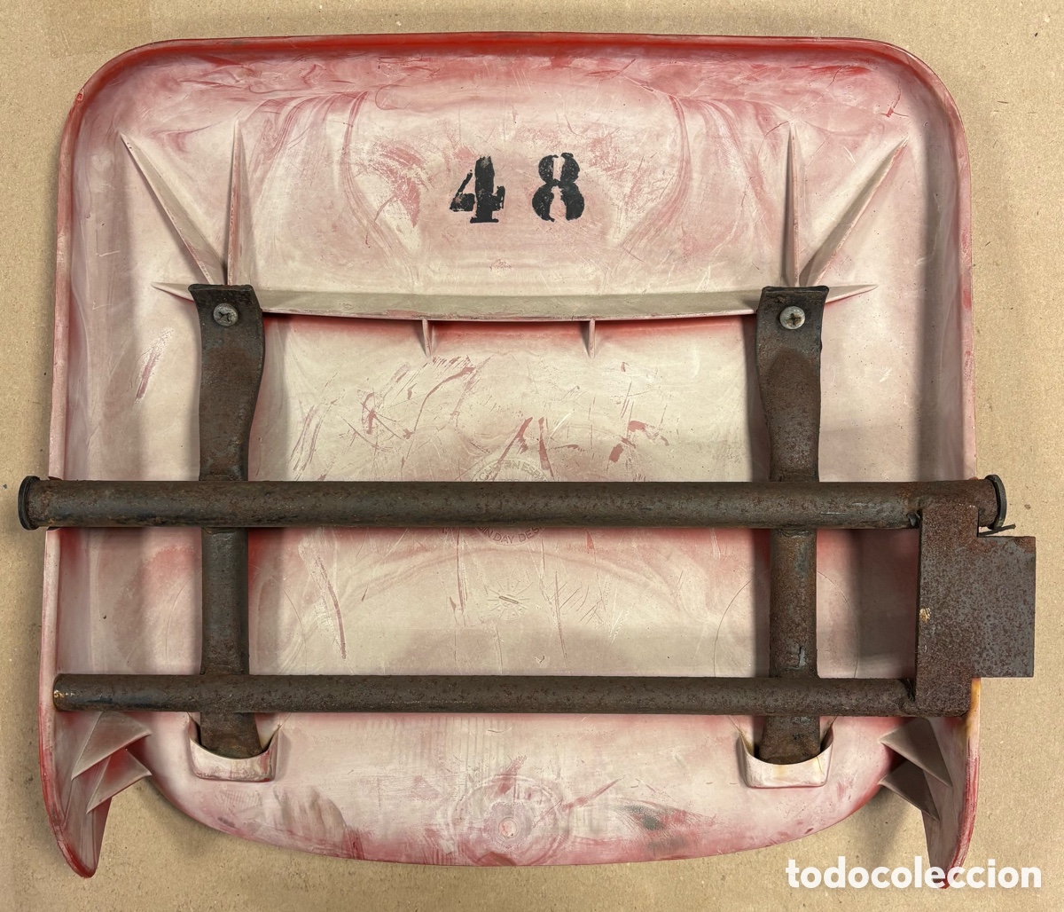 Coleccionismo deportivo: ATHLETIC CLUB DE BILBAO. BUTACA - ASIENTO DE TRIBUNA DEL ANTIGUO CAMPO DE SAN MAM&Eacute;S.