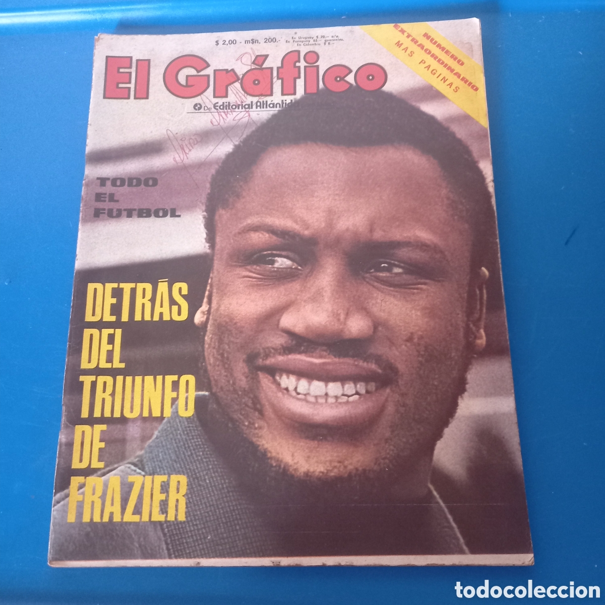 Coleccionismo deportivo: REVISTA ANTIGUA A&Ntilde;O 1971 PORTADA JOE FRAZIER BOXEADOR SMOKIN / DIFICIL