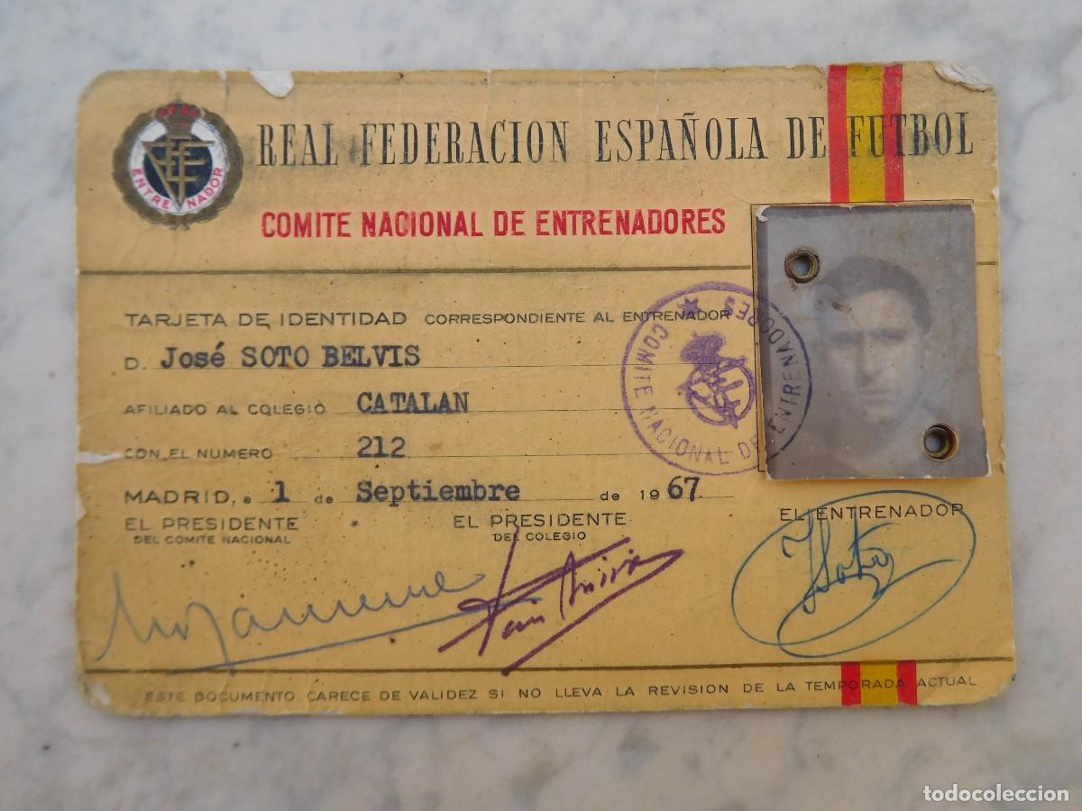 Coleccionismo deportivo: Tarjeta de identidad de entrenador Jos&eacute; Soto Belvis 1967