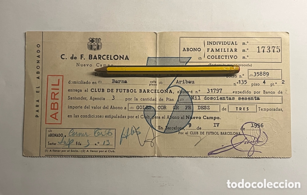 Coleccionismo deportivo: FUTBOL. C. de F. BARCELONA ABONO FAMILIAR. NUEVO CAMPO. TRES TEMPORADAS (a.1956)