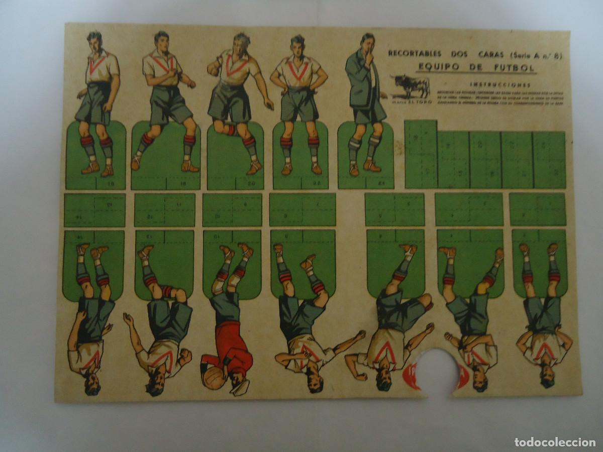 Coleccionismo deportivo: CARTULINA RECORTABLE DE 2 CARAS EQUIPO DE FUTBOL. MARCA EL TORO. ANTIGUA. RARA. PP -12