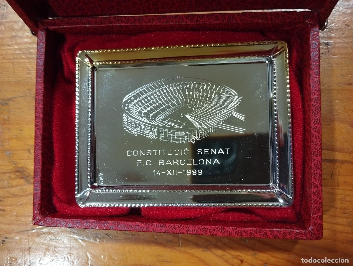 Sammelleidenschaft Sport: PLACA &rdquo;CONSTITUCI&Oacute; SENAT F. C. BARCELONA 14 - XII - 1989&rdquo;.