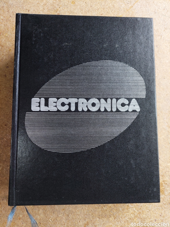 Enciclopedias: Electr&oacute;nica (4 tomos) - Foto 1