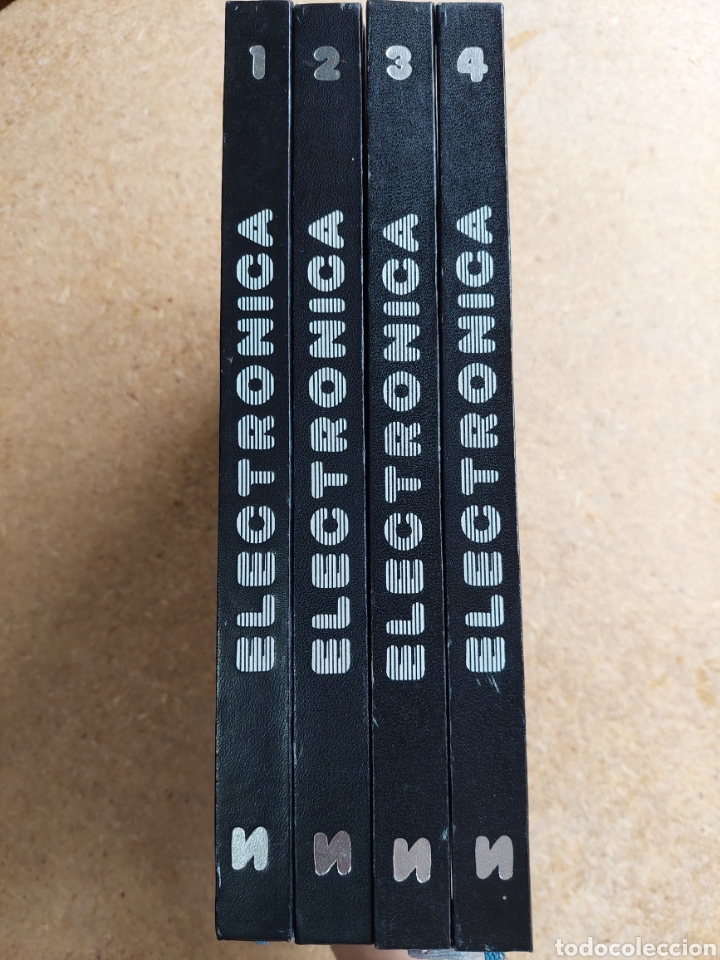 Enciclopedias: Electr&oacute;nica (4 tomos) - Foto 2