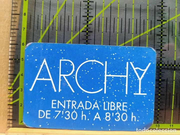 Entradas antiguas de conciertos: ARCHY FLYER PASE DE PUERTA ARCHY TARDE 1994 - Foto 2