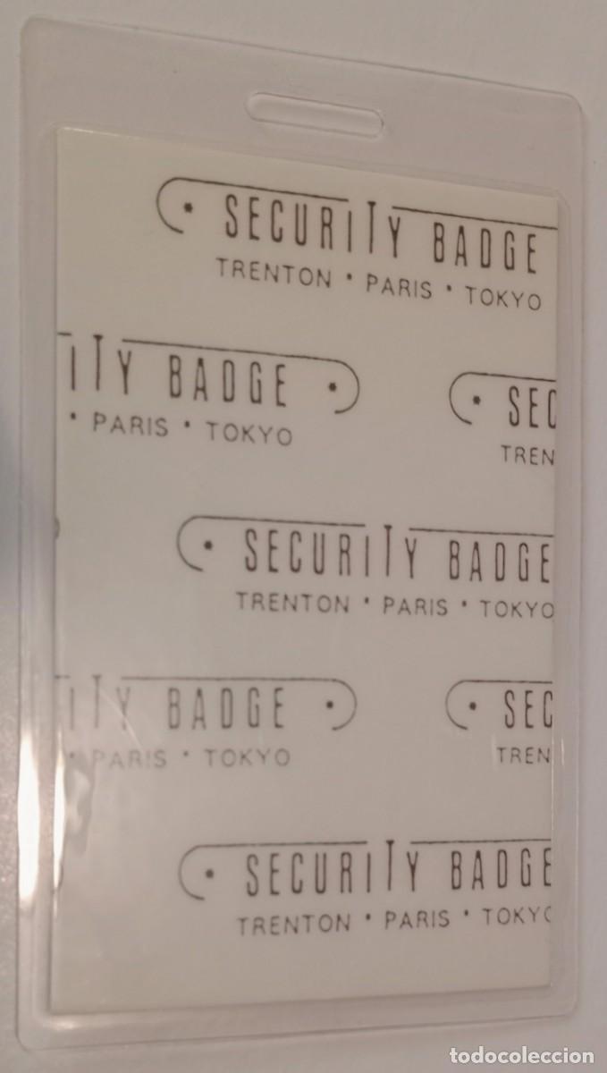 Entradas antiguas de conciertos: QUEEN - 1981 - JAPAN - TOUR - SECURITY BADGE - Foto 2
